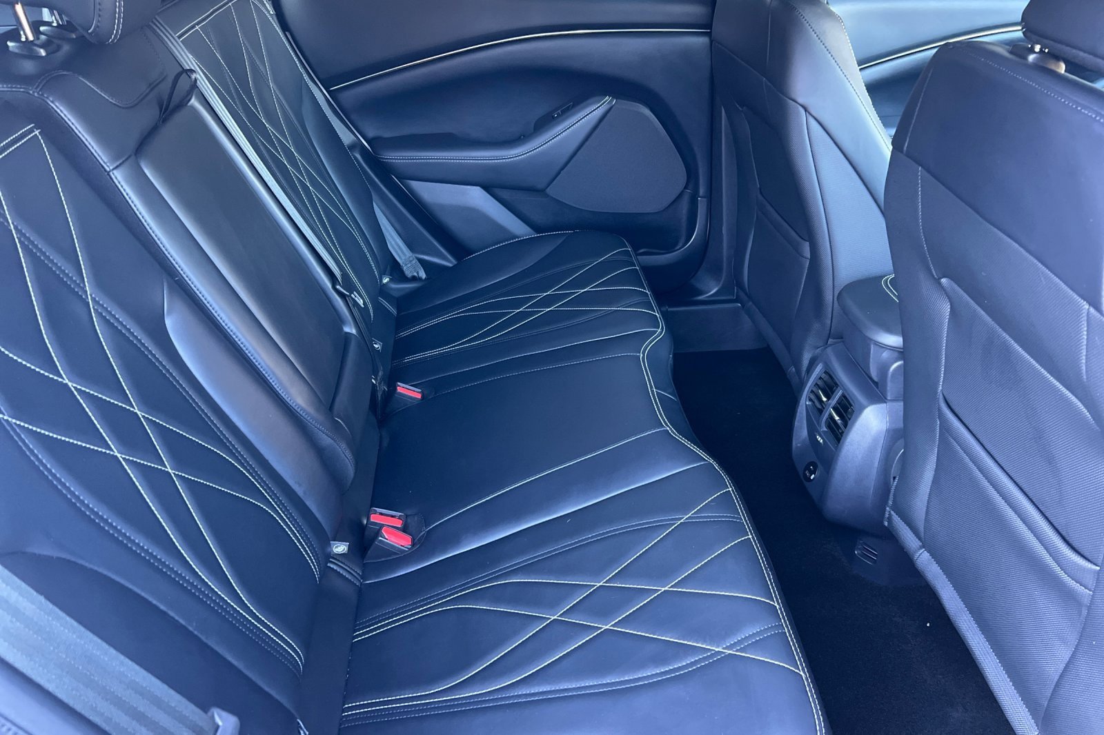 Certified 2021 Ford Mustang Mach-E Select w/ Comfort/Appearance Package image 18