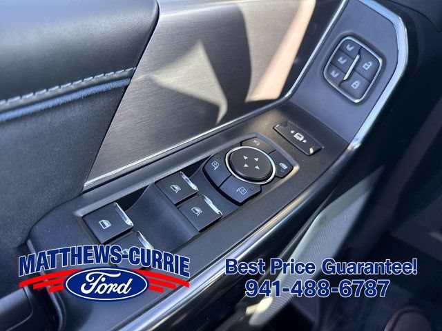 Certified 2026 Ford F450 Platinum w/ FX4 Off-Road Package AWD/4WD image 29