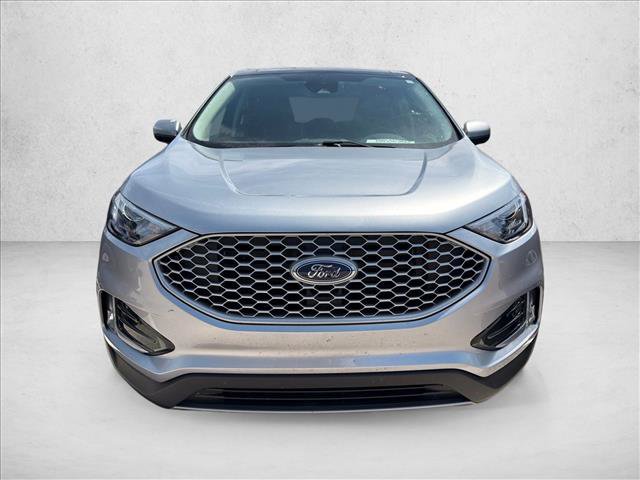 Certified 2024 Ford Edge SEL w/ Convenience Package AWD/4WD image 2