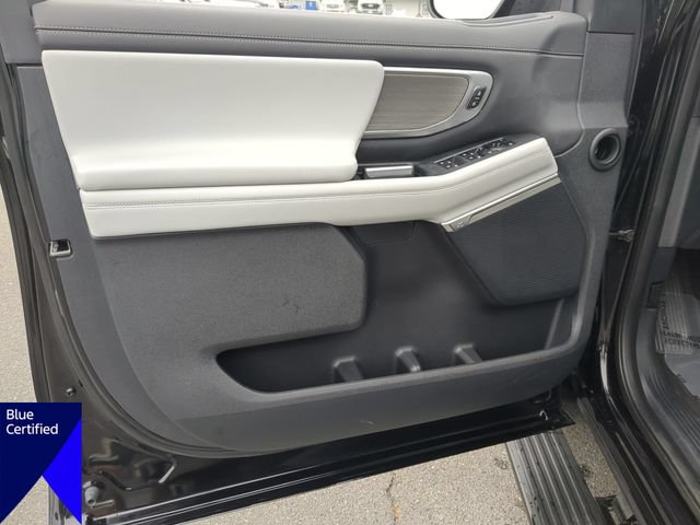 Certified 2025 Ford Expedition Platinum AWD/4WD image 11