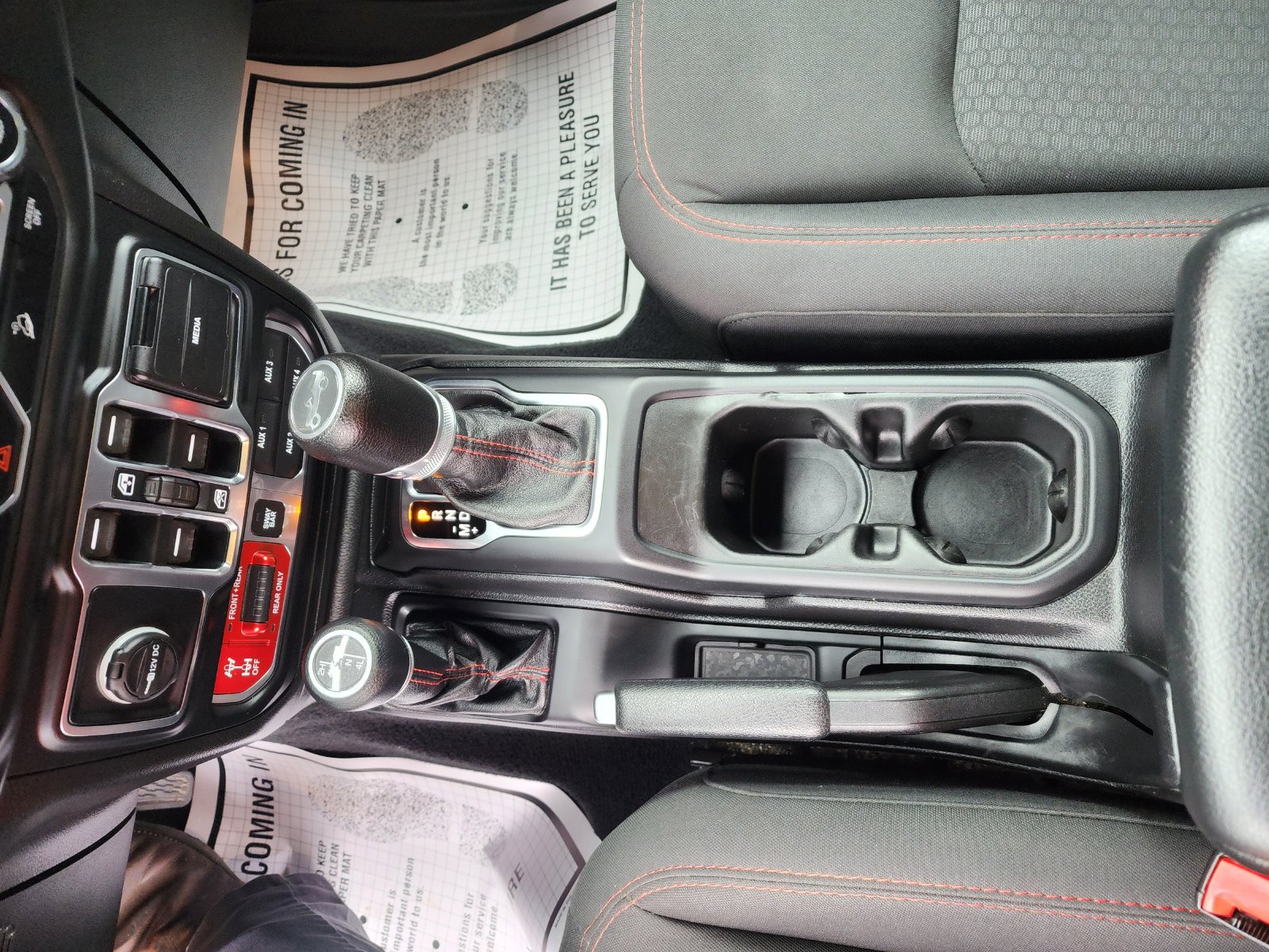 Used 2020 Jeep Wrangler Unlimited Rubicon AWD/4WD image 16