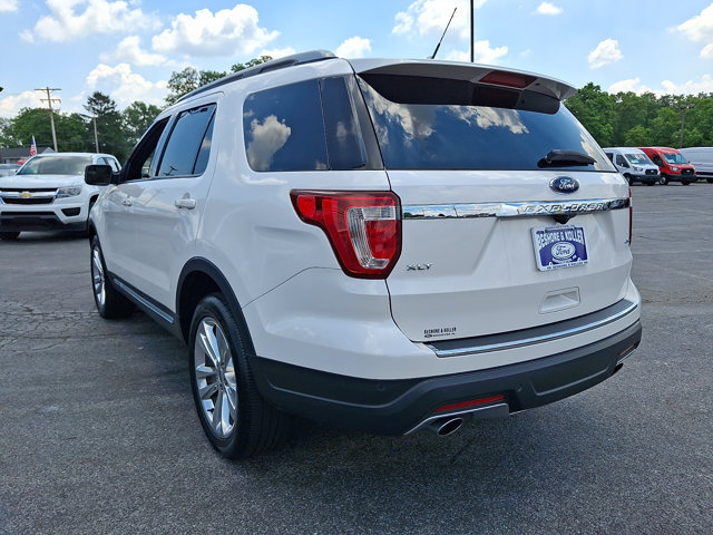 Certified 2018 Ford Explorer XLT w/ Equipment Group 202A AWD/4WD image 5