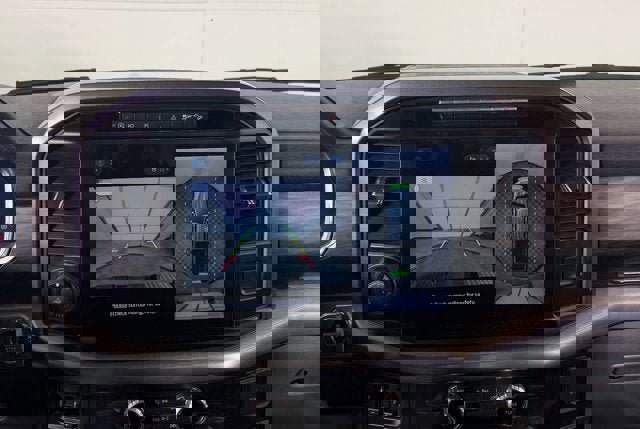 Certified 2024 Ford F150 Lariat w/ FX4 Off-Road Package image 13