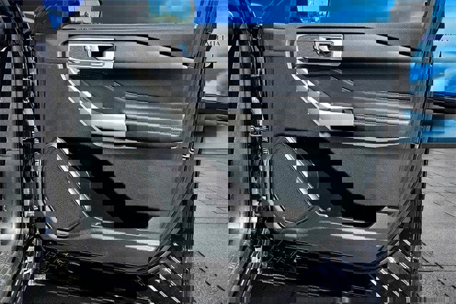 Certified 2023 Ford Explorer XLT w/ Equipment Group 202A image 22