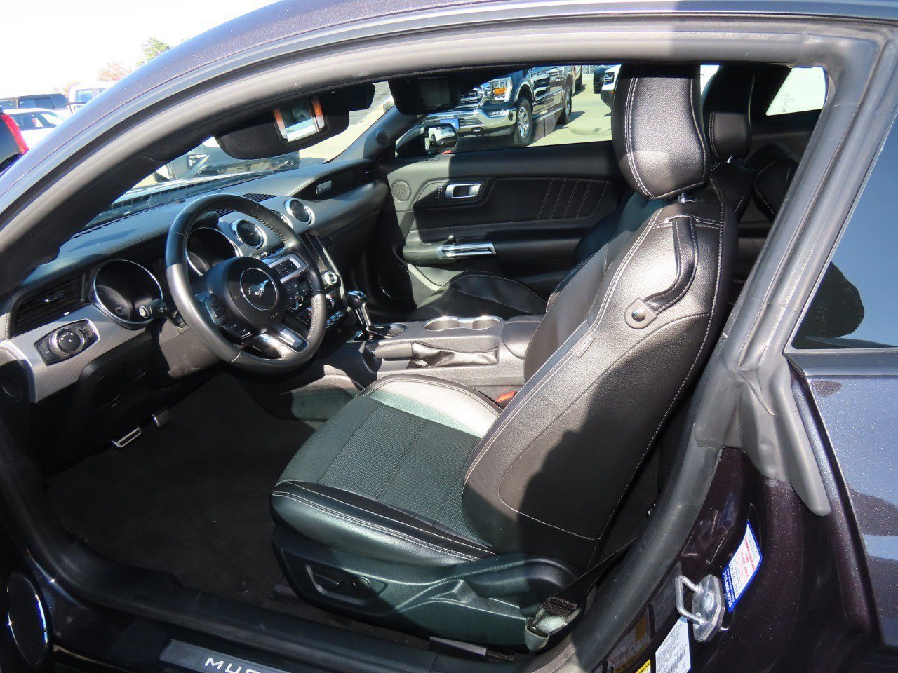 Certified 2022 Ford Mustang GT Premium image 18