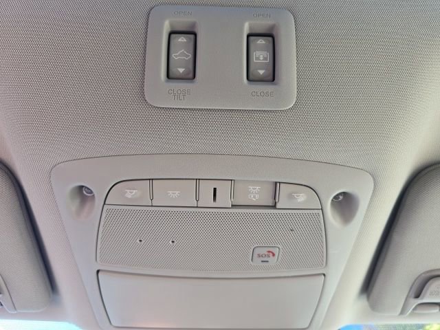 Used 2022 Nissan Murano Platinum w/ Cargo Package image 18