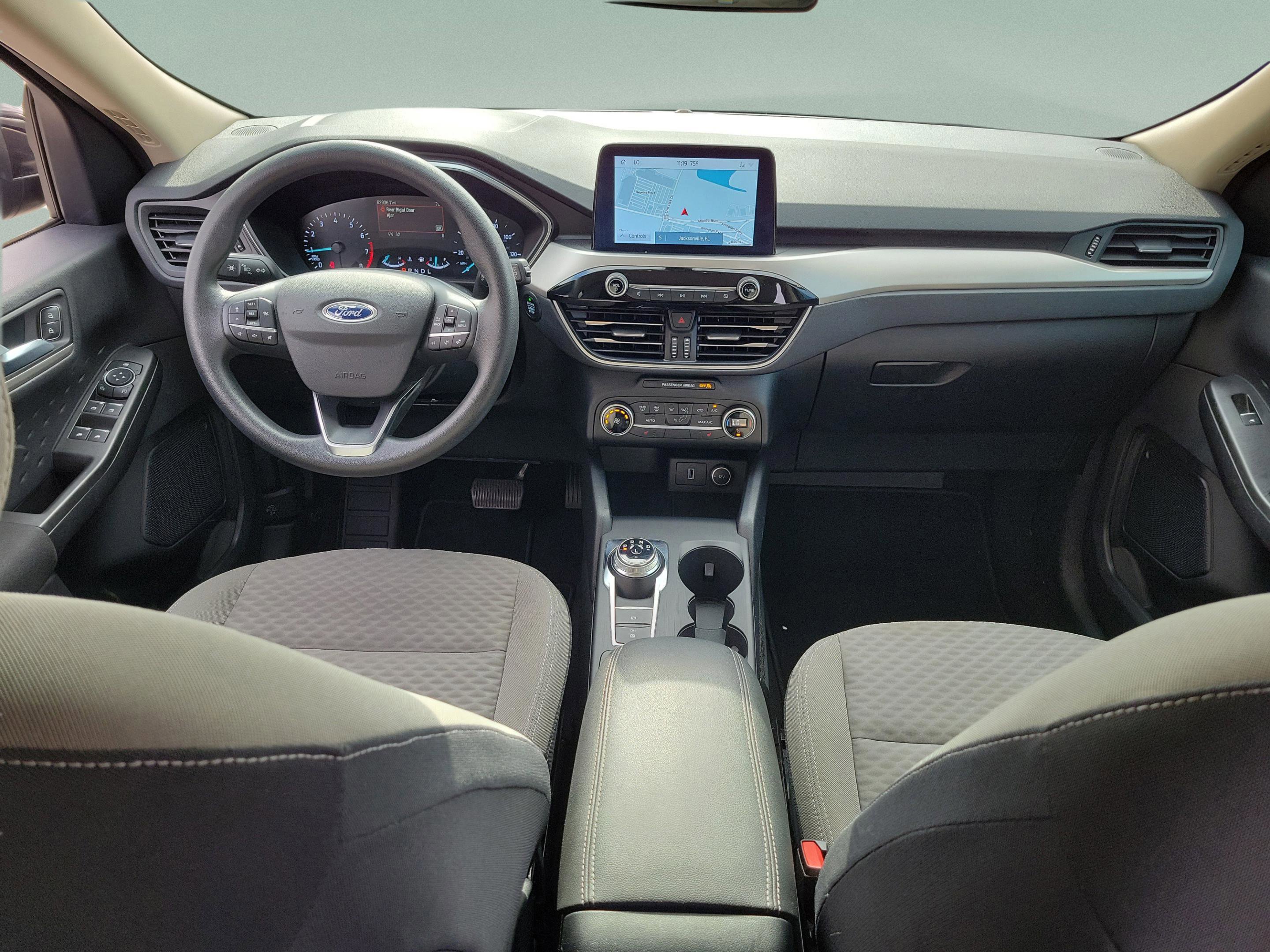 Certified 2020 Ford Escape SE image 22