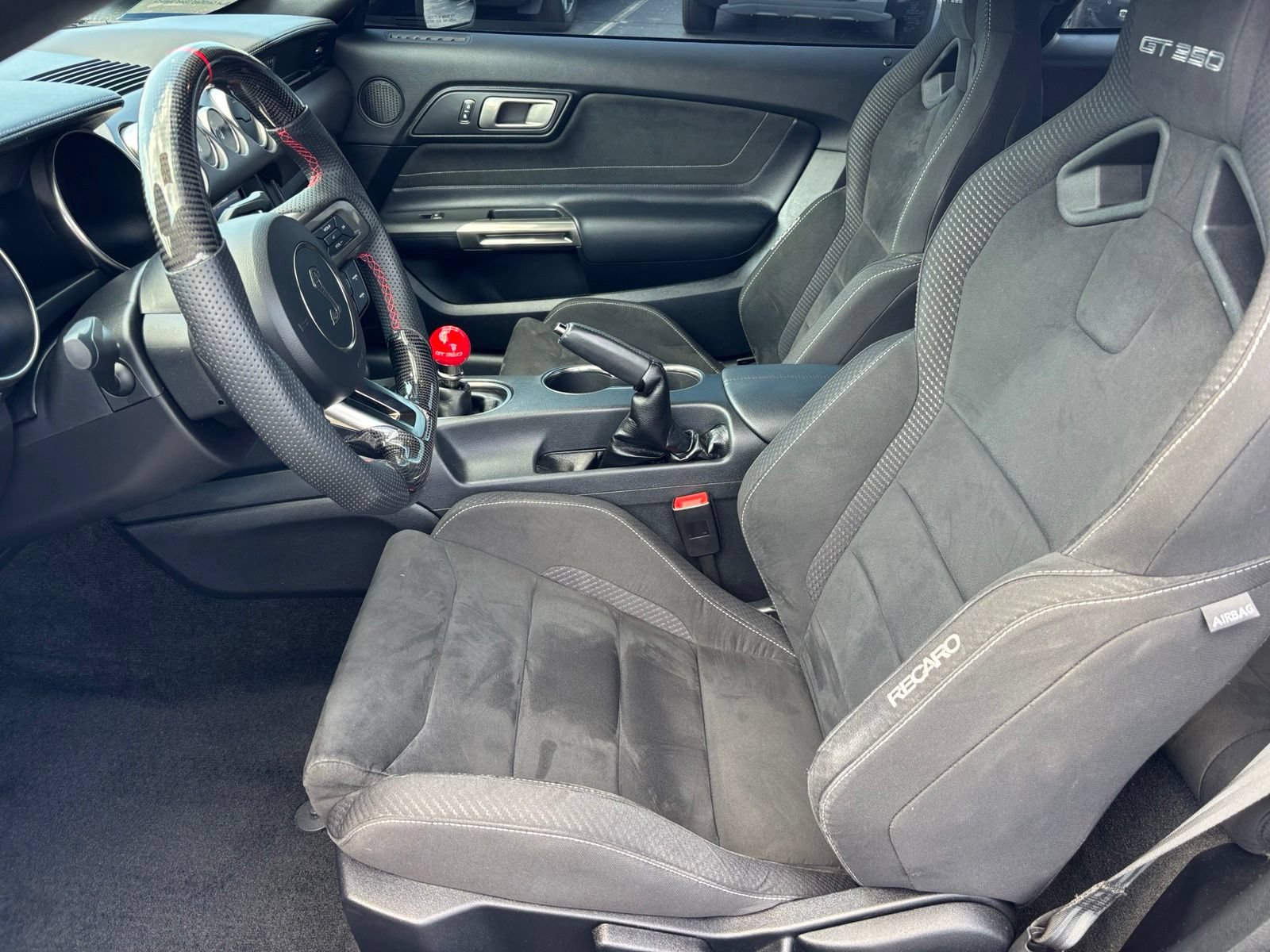 Certified 2018 Ford Mustang Shelby GT350 w/ Electronics Package RWD image 16