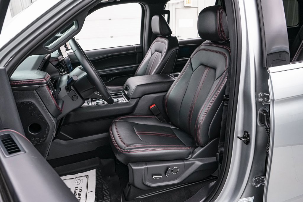 Certified 2024 Ford Expedition Limited image 12