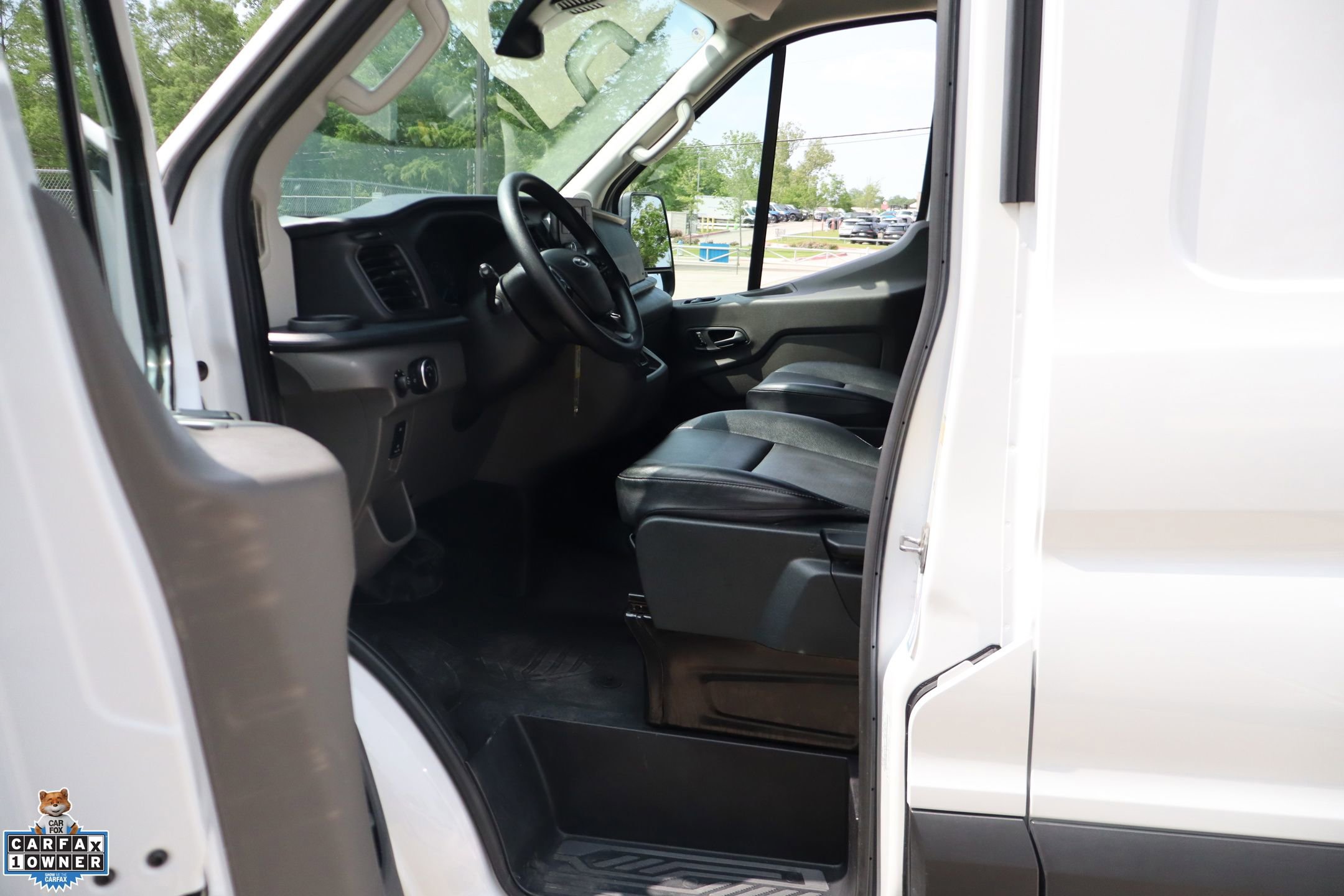 Certified 2024 Ford Transit 250 148 Medium Roof Extended AWD image 26