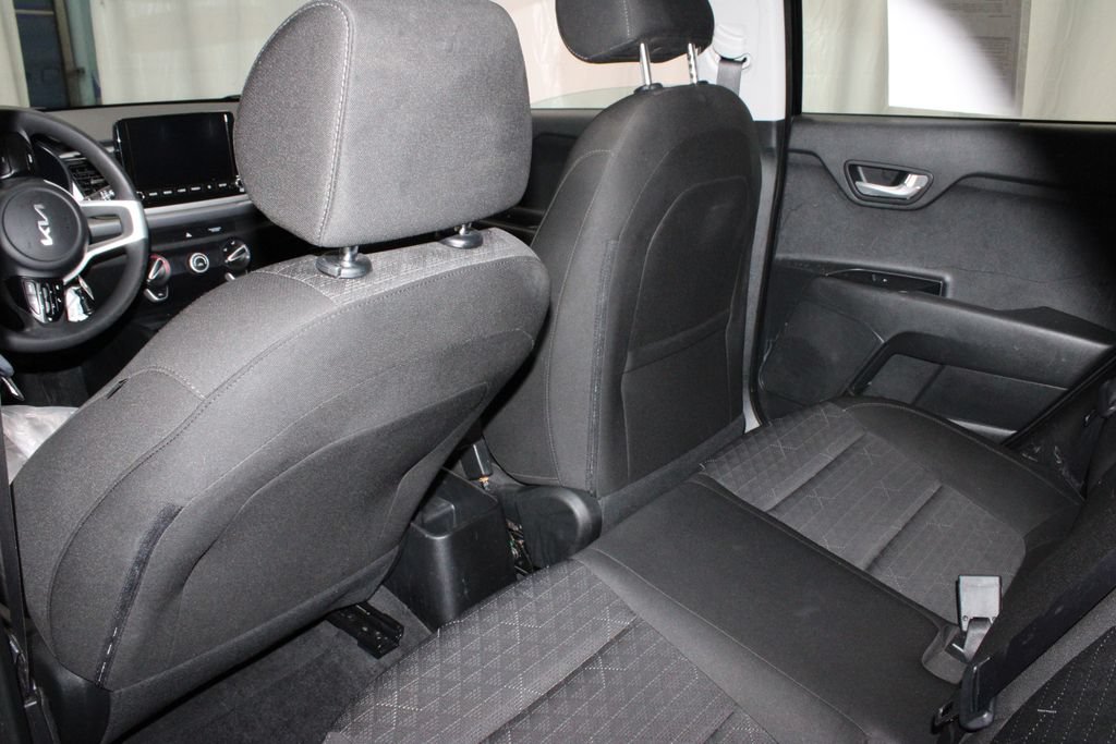 Used 2023 Kia Rio LX FWD image 20