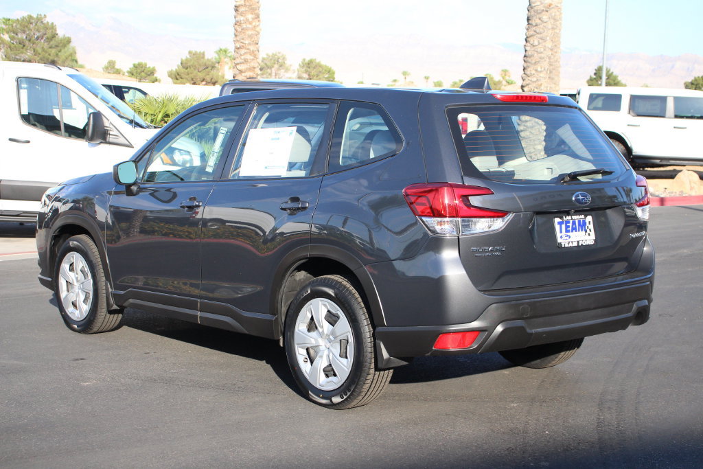 Used 2023 Subaru Forester AWD/4WD image 5