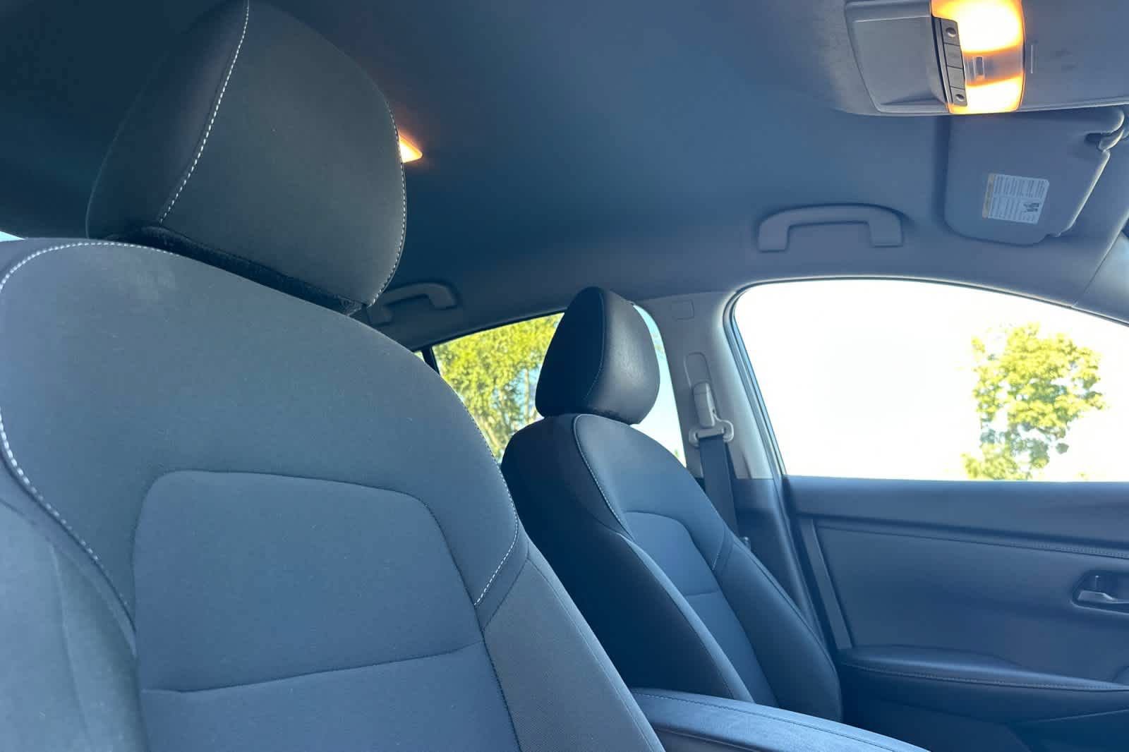 Used 2025 Nissan Sentra S FWD image 16