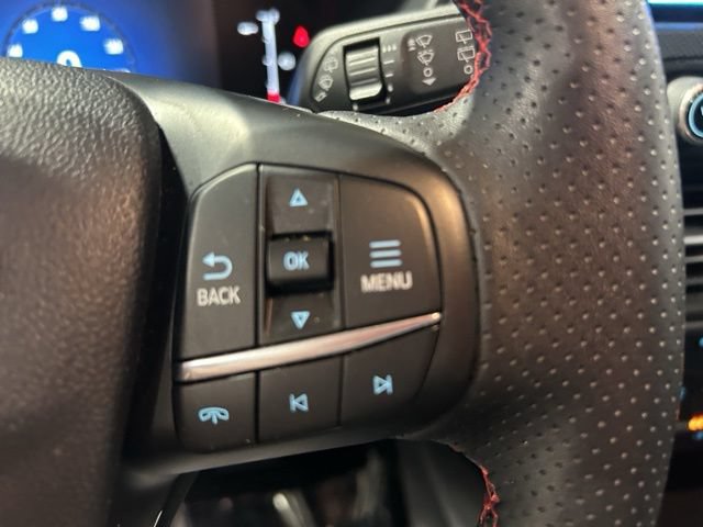 Certified 2025 Ford Escape ST-Line Select AWD/4WD image 27