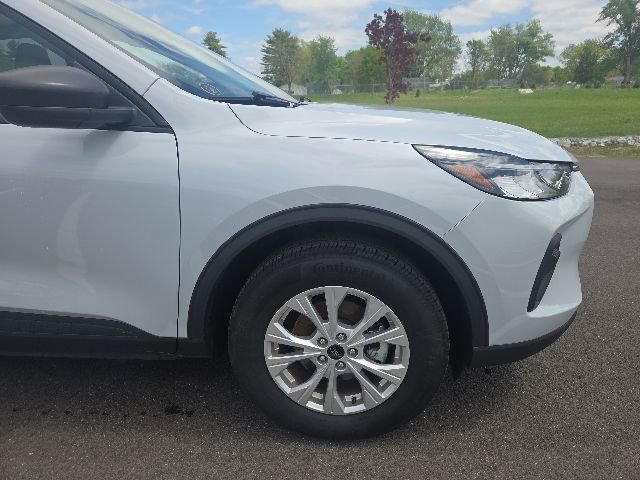 Certified 2025 Ford Escape Active AWD/4WD image 4