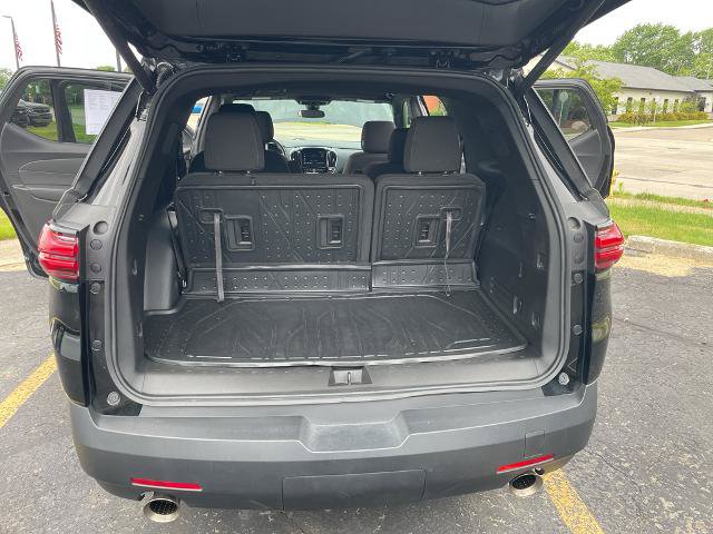 Used 2023 Chevrolet Traverse LT w/ LPO, Floor Liner Package AWD/4WD image 18