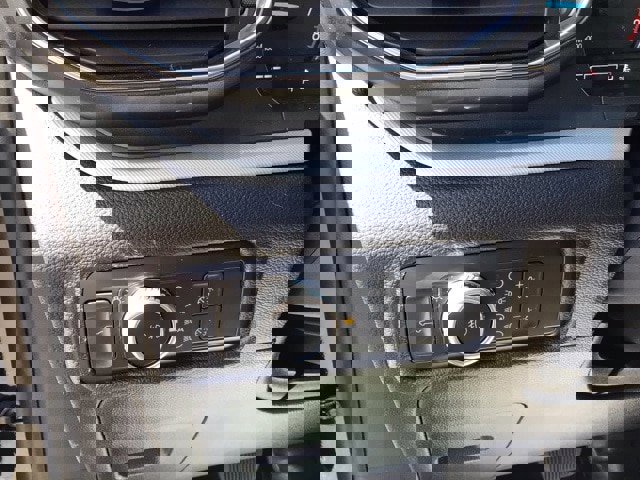 Certified 2022 Ford Explorer XLT w/ Equipment Group 202A image 20