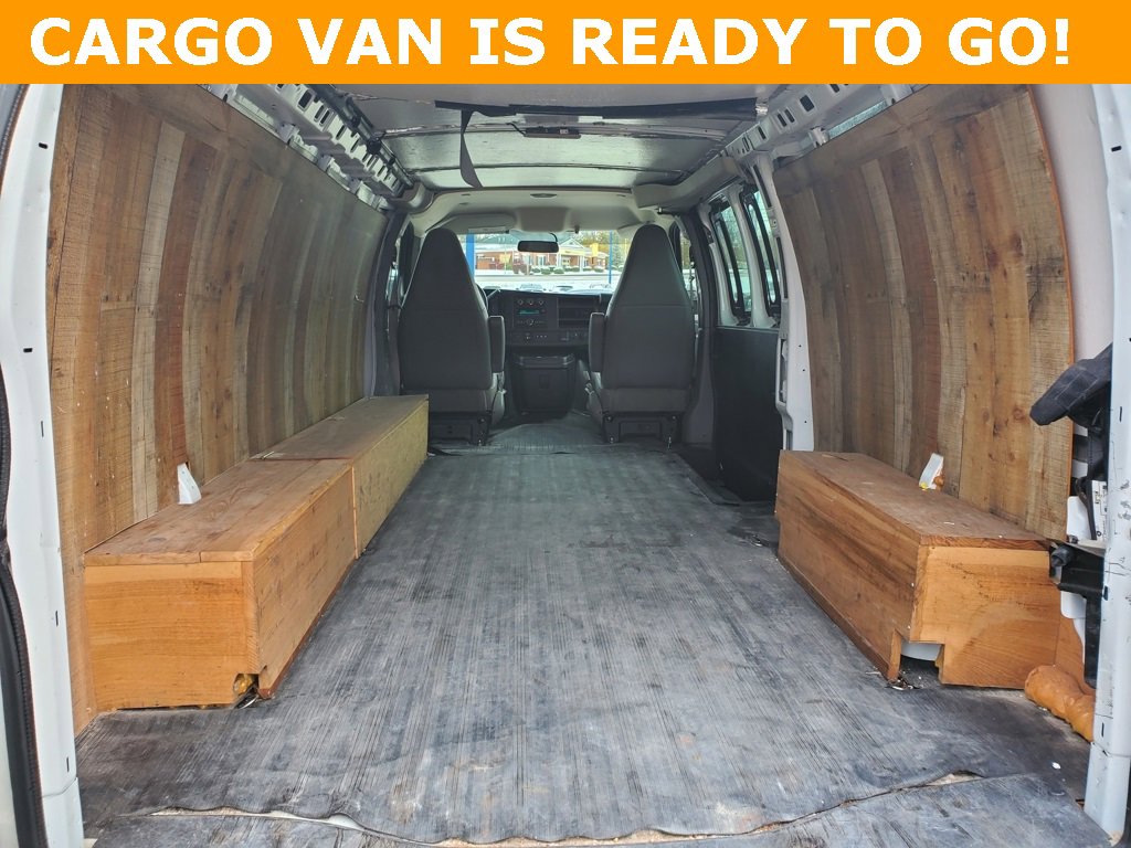 Used 2018 GMC Savana 2500 Work Van w/ Driver Convenience Package image 6