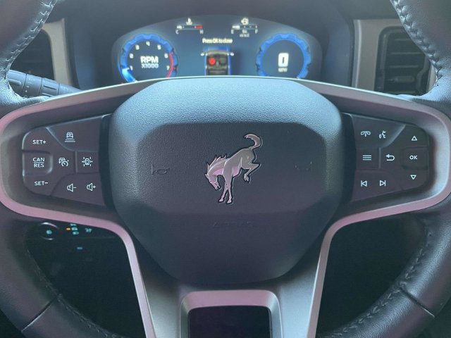 Certified 2025 Ford Bronco Outer Banks AWD/4WD image 14