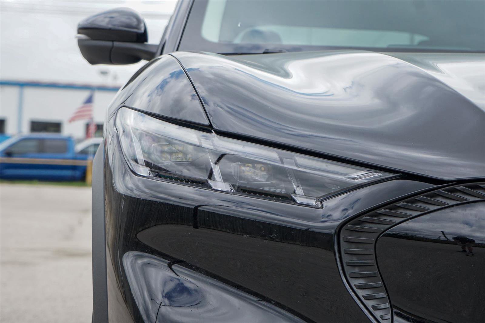 Certified 2025 Ford Mustang Mach-E Select image 8