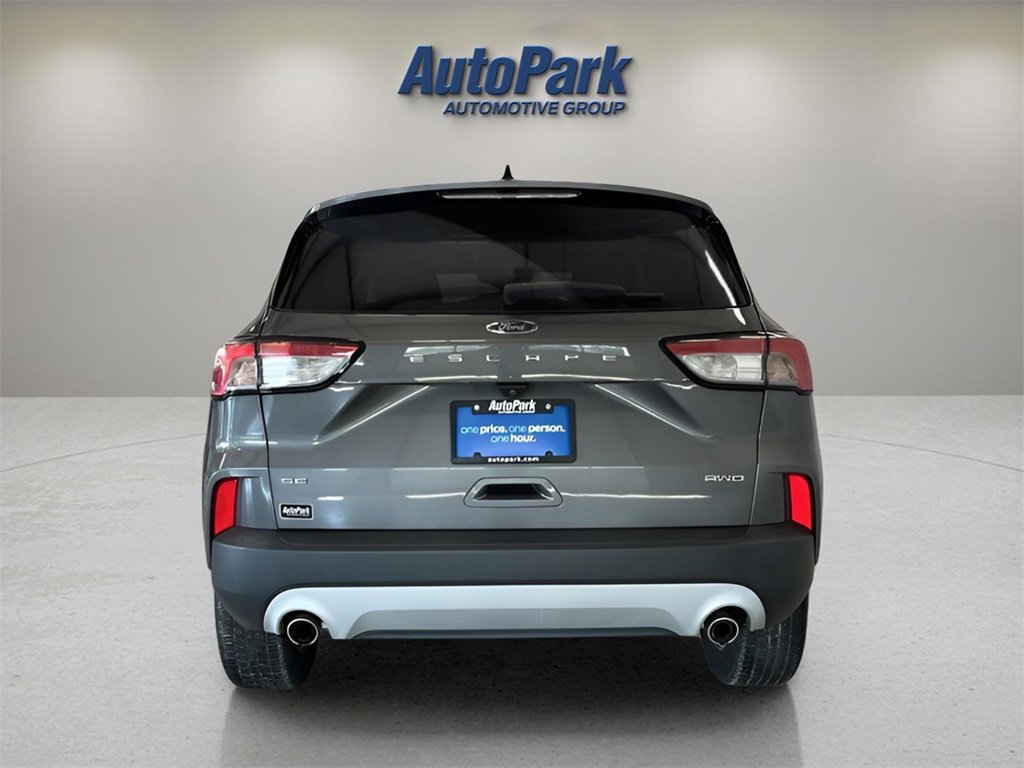 Certified 2022 Ford Escape SE image 4