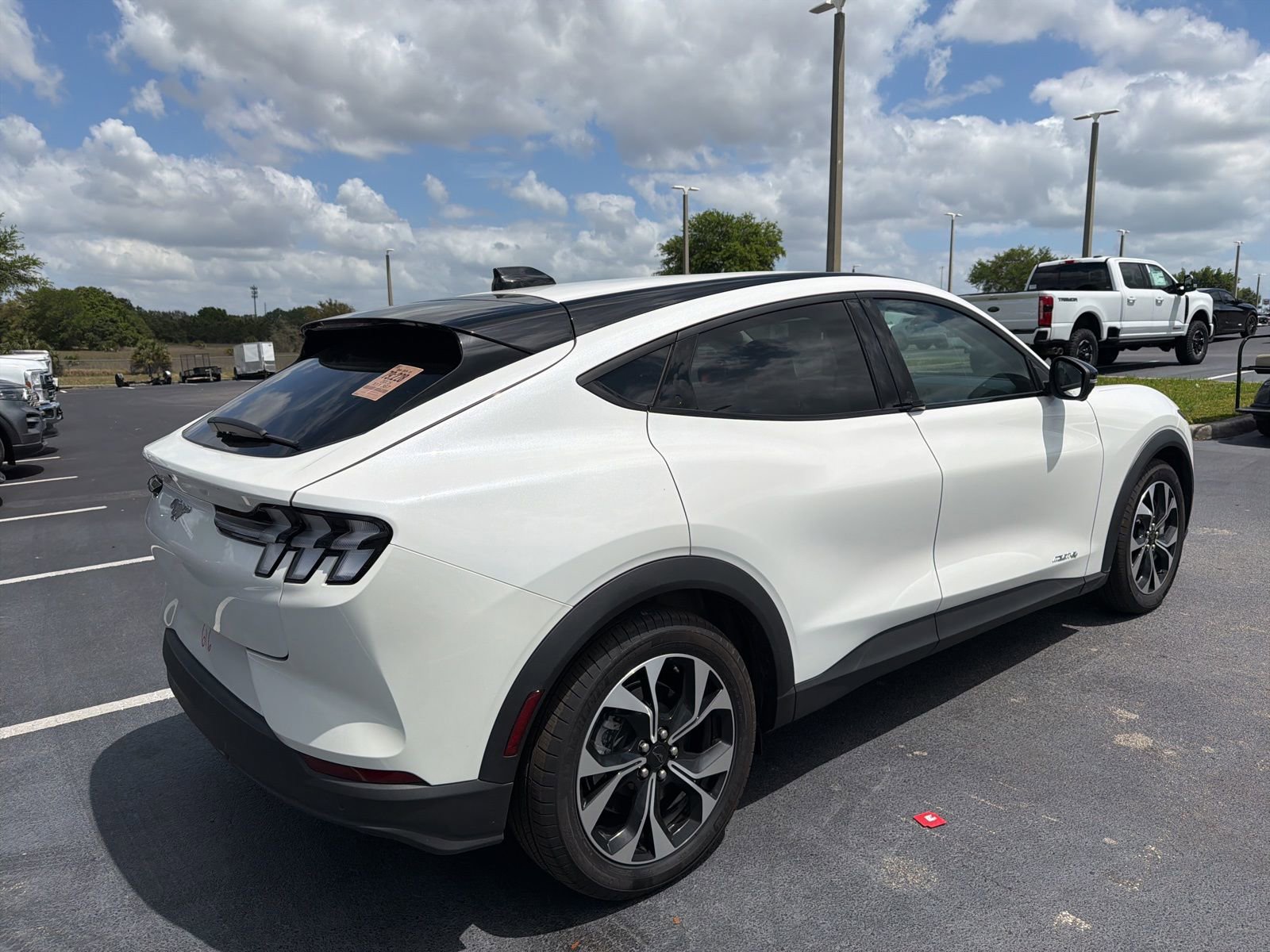 Certified 2025 Ford Mustang Mach-E Select w/ Comfort Package Lite image 7