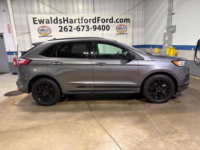 Certified 2024 Ford Edge SE w/ Black Appearance Package AWD/4WD image 7
