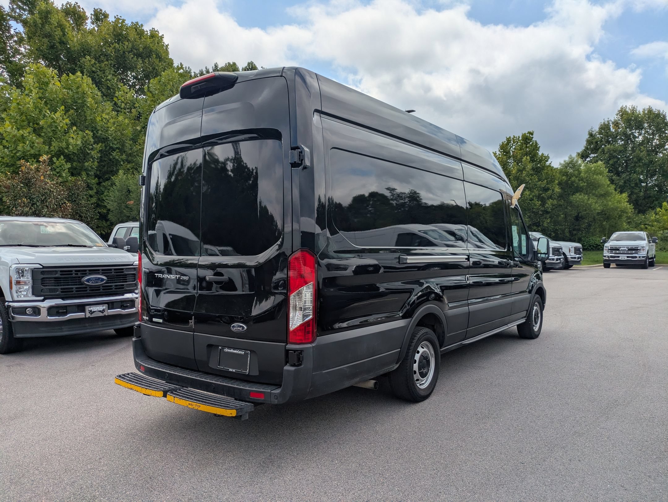 Certified 2023 Ford Transit 250 148 High Roof Extended w/ Load Area Protection Package RWD image 3