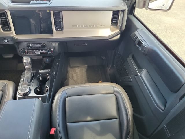 Certified 2025 Ford Bronco Outer Banks AWD/4WD image 13