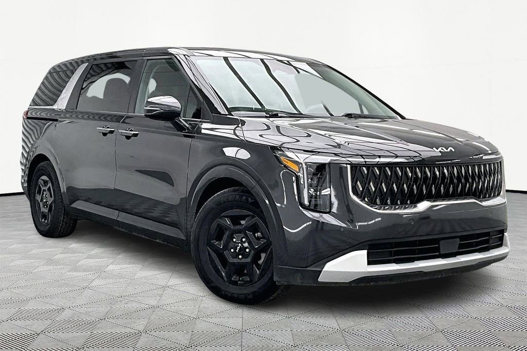 Used 2025 Kia Carnival LXS image 5