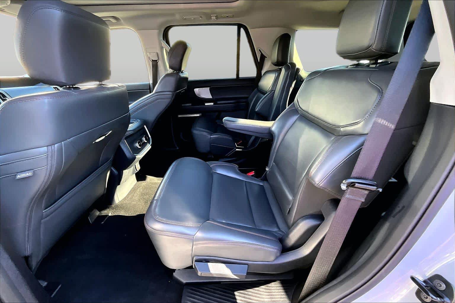 Certified 2025 Ford Expedition Active RWD image 21
