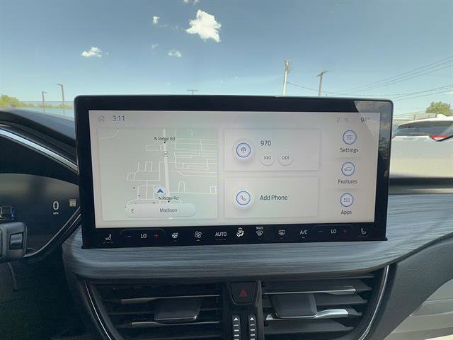 Certified 2023 Ford Escape Platinum w/ Premium Technology Package AWD/4WD image 16