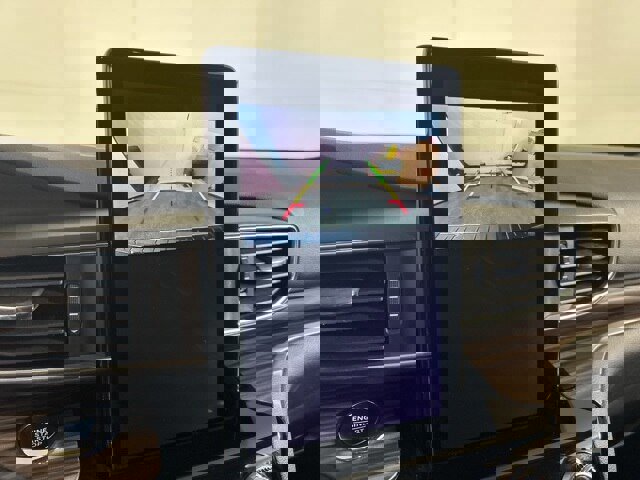 Certified 2023 Ford Explorer Limited w/ Limited Technology Package image 14