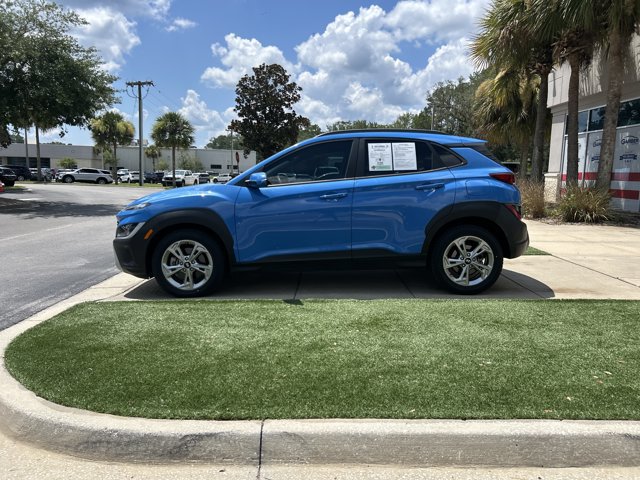 Used 2022 Hyundai Kona SEL w/ Cargo Package AWD/4WD image 11