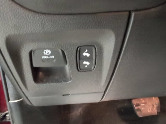 Used 2022 RAM 1500 Big Horn AWD/4WD image 16