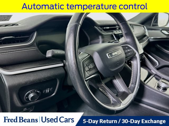Used 2022 Jeep Grand Cherokee L Laredo AWD/4WD image 12