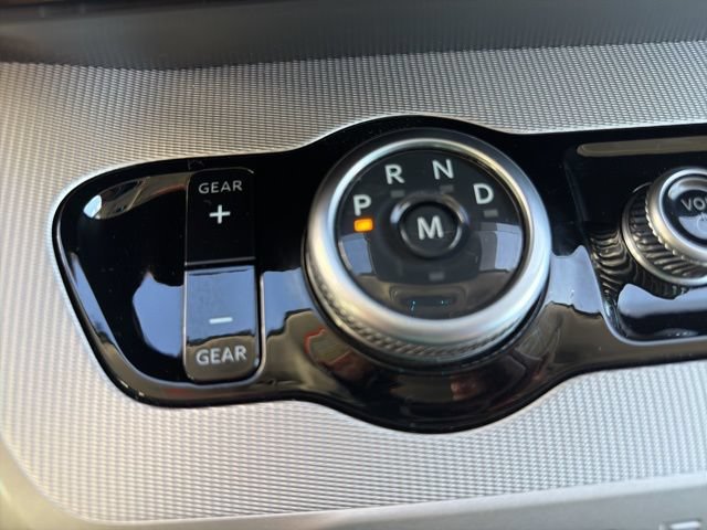 Certified 2025 Ford Expedition Active AWD/4WD image 22