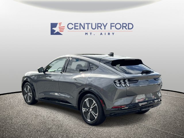 Certified 2021 Ford Mustang Mach-E Premium AWD/4WD image 4