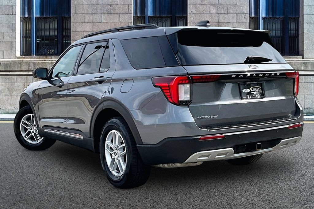 Certified 2025 Ford Explorer Active w/ Active Comfort Package RWD image 10