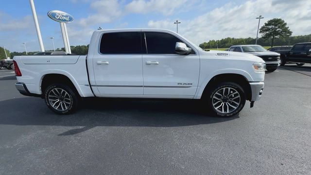 Used 2025 RAM 1500 Limited AWD/4WD image 9