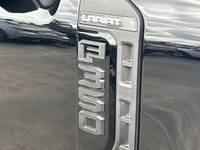 Certified 2024 Ford F350 Lariat w/ Lariat Ultimate Package AWD/4WD image 5