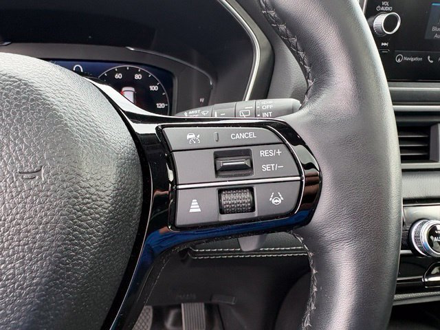 Used 2024 Honda Pilot Elite image 23