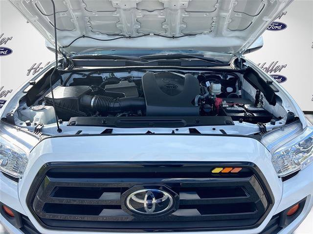 Used 2023 Toyota Tacoma SR5 w/ Technology Package RWD image 29