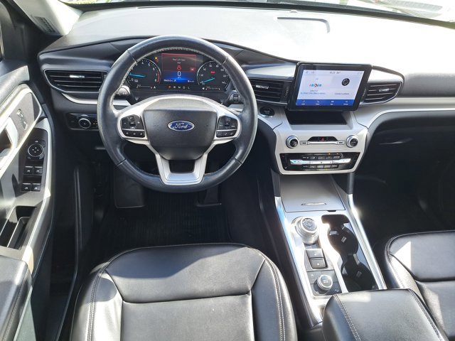 Certified 2023 Ford Explorer XLT w/ Equipment Group 202A image 16