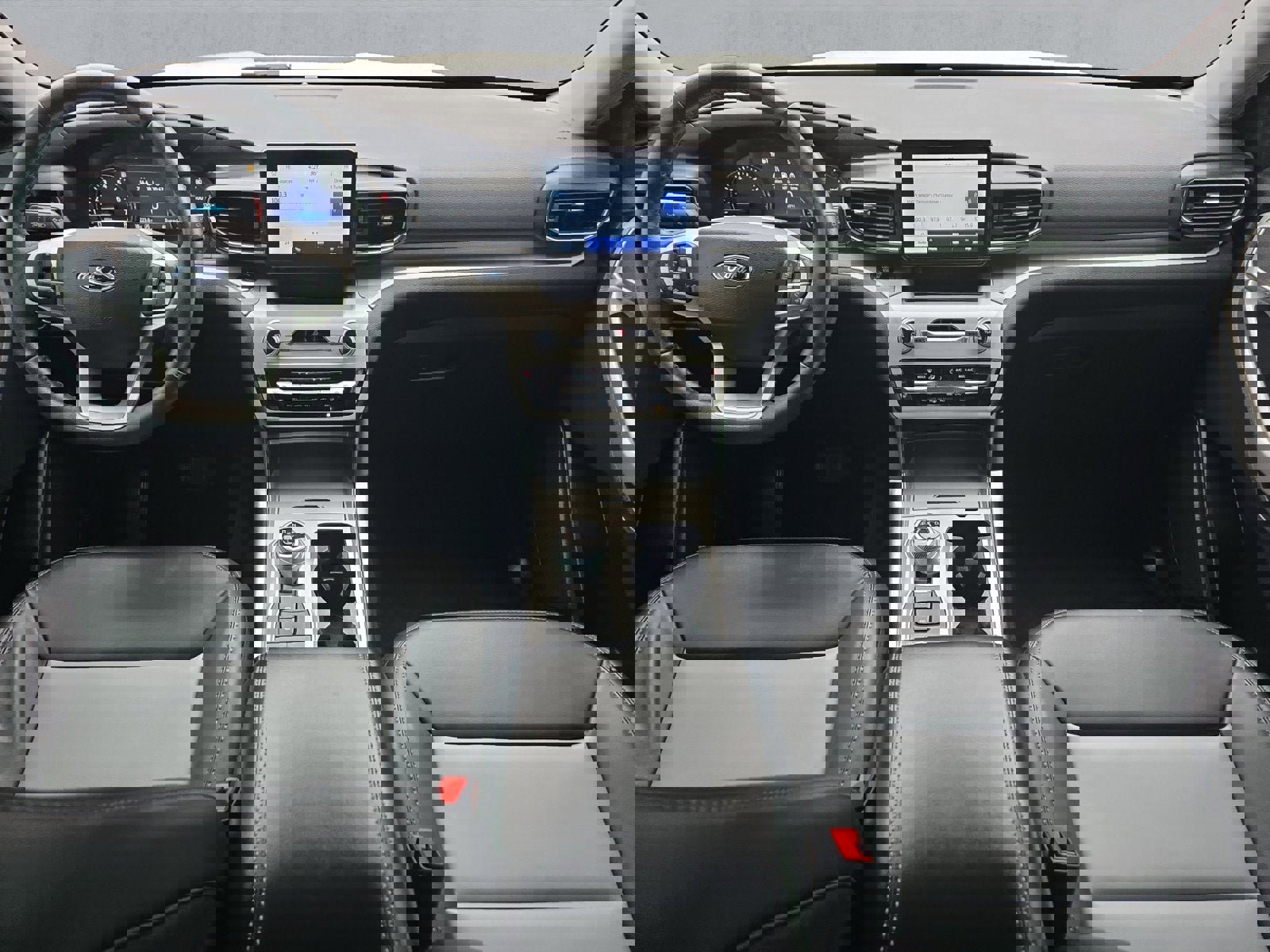 Certified 2024 Ford Explorer XLT w/ Equipment Group 202A image 9