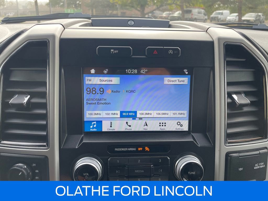 Certified 2019 Ford F150 Lariat w/ Equipment Group 502A Luxury image 16