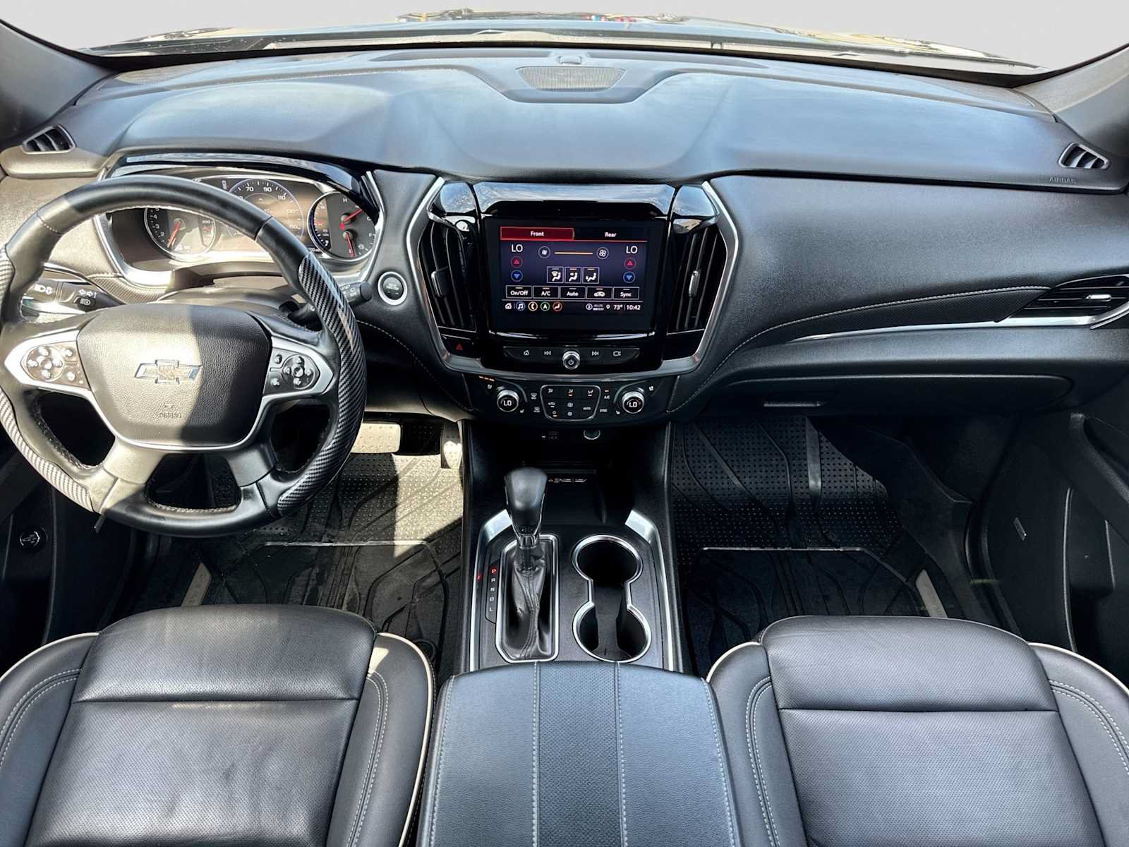 Used 2023 Chevrolet Traverse Premier w/ Redline Edition AWD/4WD image 14