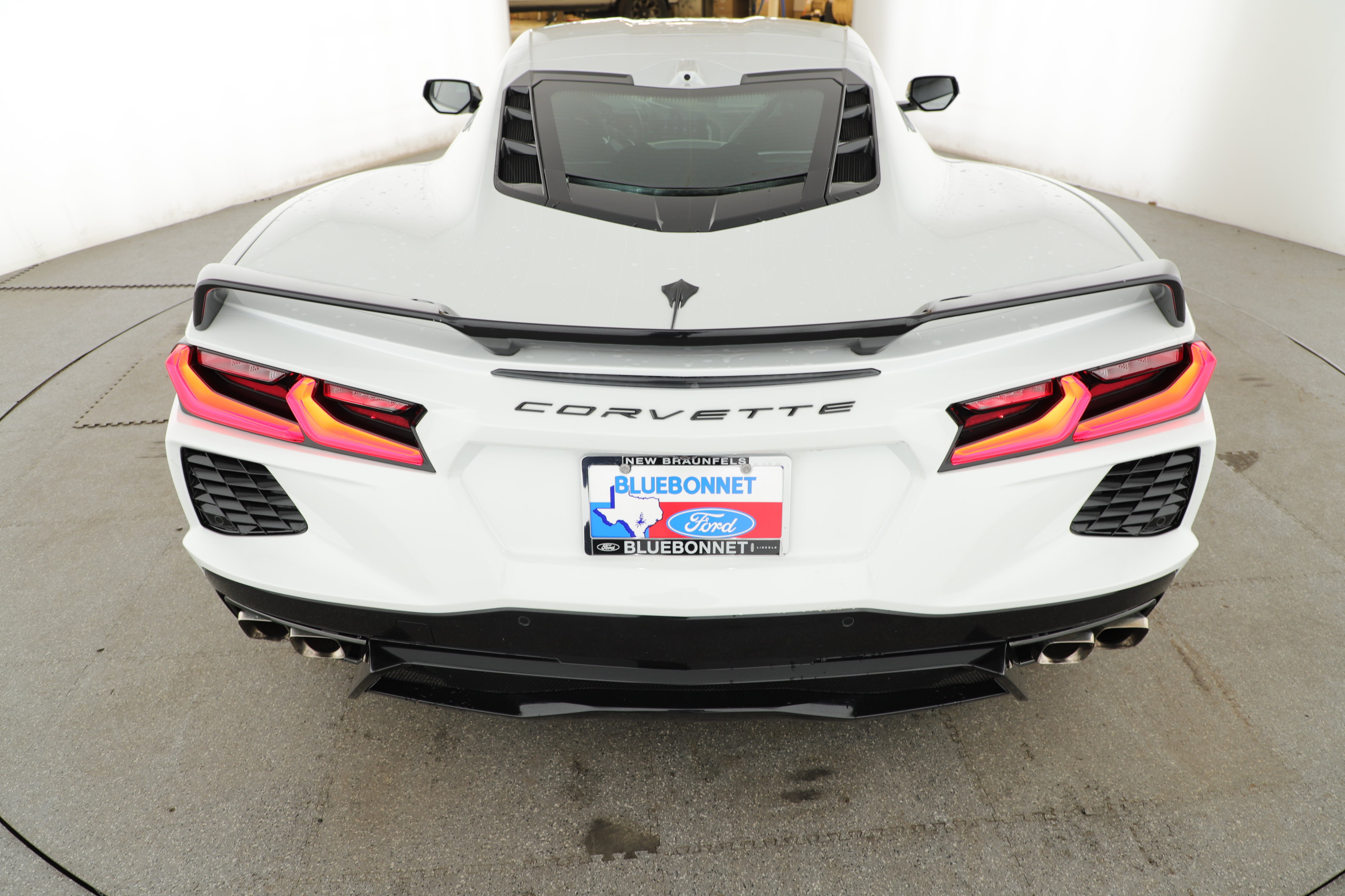Used 2020 Chevrolet Corvette Stingray Premium Cpe w/ 3LT Preferred Equipment Group RWD image 4
