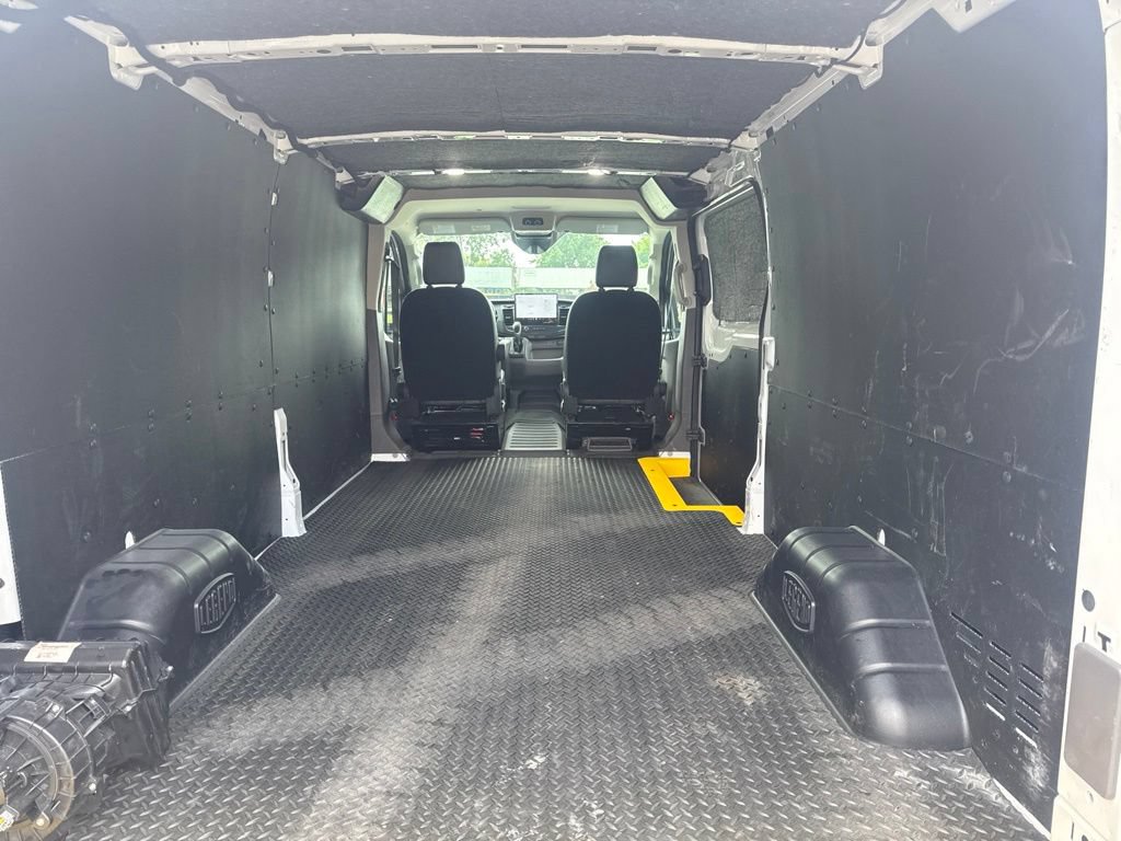Certified 2025 Ford Transit 350 Low Roof AWD image 30
