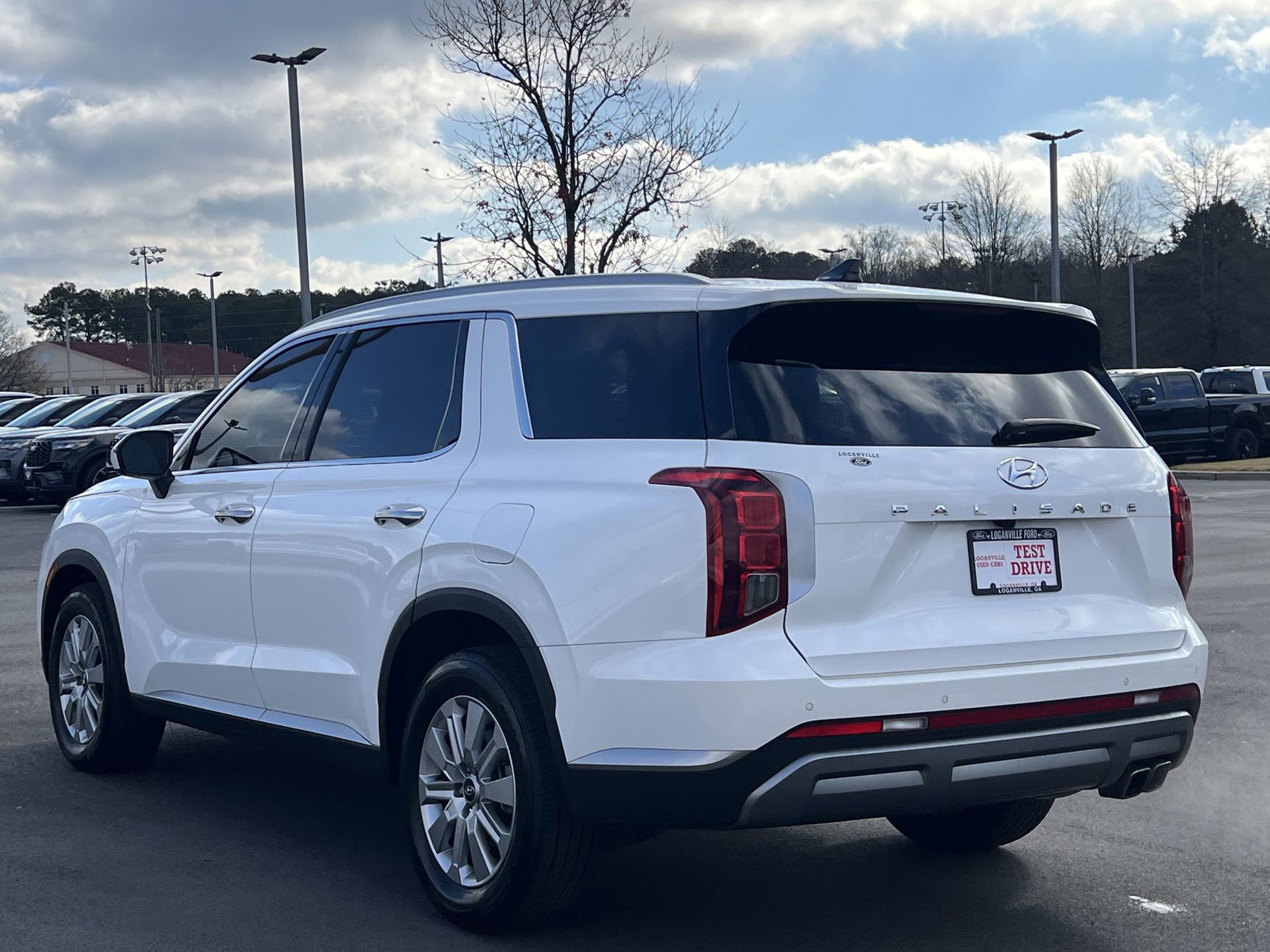 Used 2025 Hyundai Palisade SEL image 2